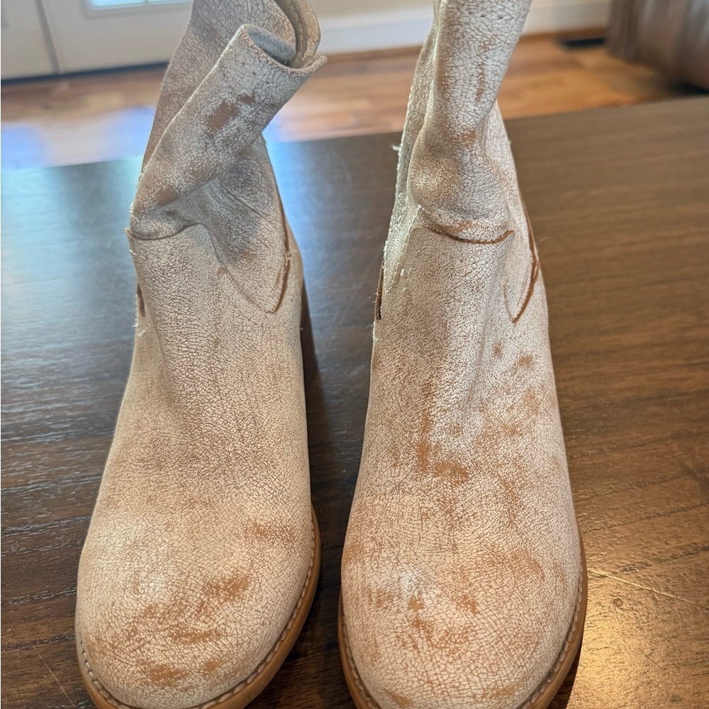 Diba True West Haven Round Toe Leather Pull On Womens Off White Cowboy Boots Sz6 - Picture 2 of 9